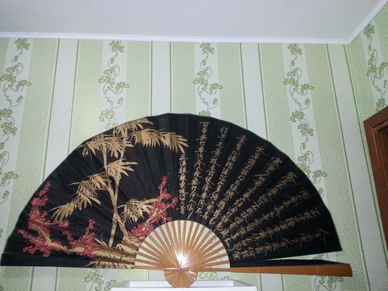 Веер большой интерьерный