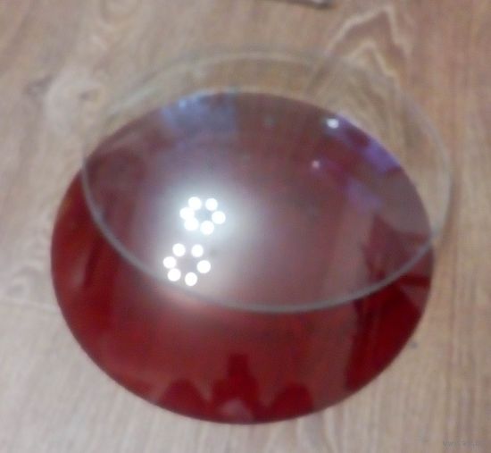 Стёкла-вогнутые. 4шт.(2 красных)(2прозрачных)