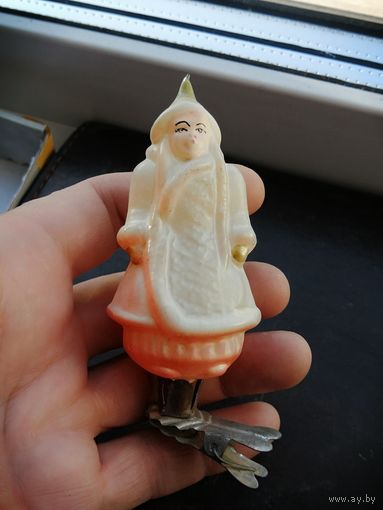 Елочная игрушка снегурочка