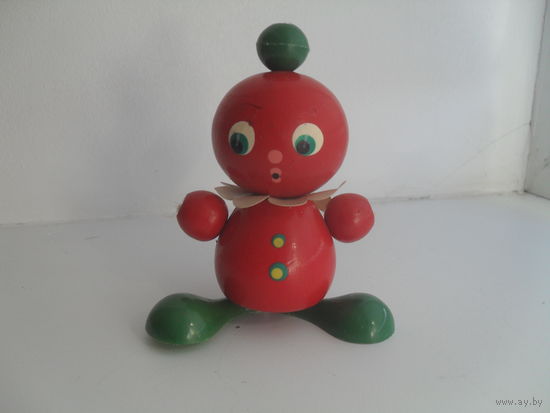 Игрушка деревянная. 9 см.