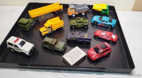 Коробка DeAgostini с 11 машинками одним лотом