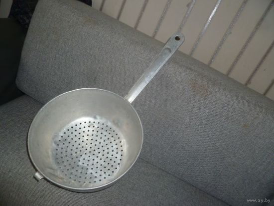 Дуршлаг алюминиевый