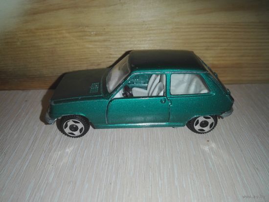 Винтаж.RENAULT 5.POLITOYS.Италия.1:43.