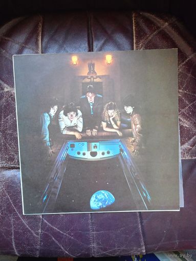 Wings  Back To The Egg Russia