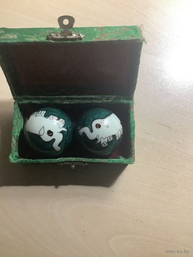 Шары в коробке