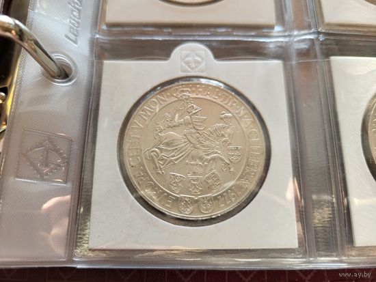 100 шиллингов 1977 Серебро 24 грамм 640 пробы 0,494 унции! Австрия 500 лет монетному двору Халль-ин-Тироль! ВОЗМОЖЕН ОБМЕН!