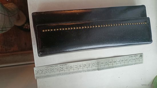 Маленький ретро-клатч из 70х