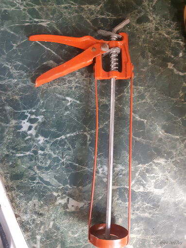 Пистолет для герметика