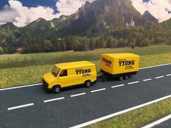 Fiat Ducato с прицепом. Масштаб НО 1:87.