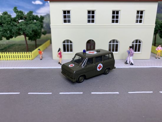 Ford Transit (1). Масштаб НО 1:87.