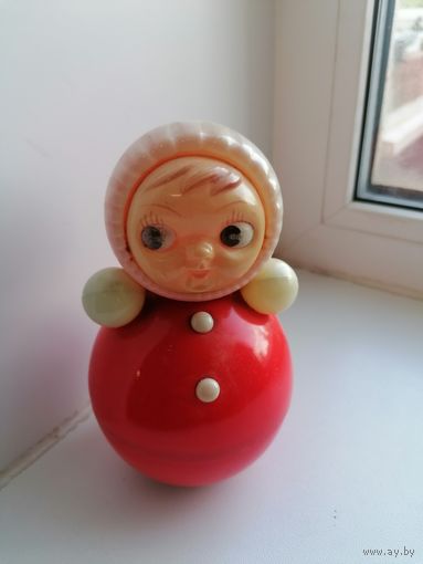 Игрушка ванька - встанька, неваляшка