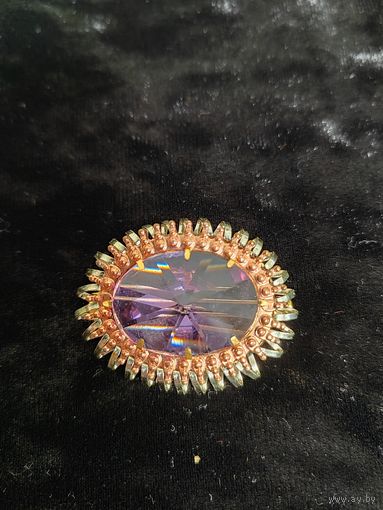 Брошь леденец в отличном состоянии