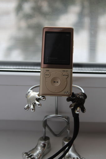 SONY DIGITAL MUSIC PLAYER NWZ-E473