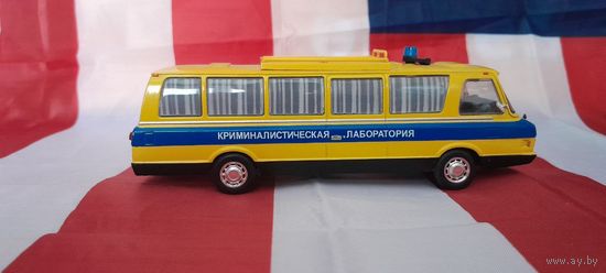 Машинка (модель) deagostini 1:43  ЗиЛ-118 КЛ