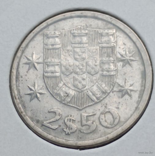 Португалия. 2,5 эскудо 1978 года. (2)