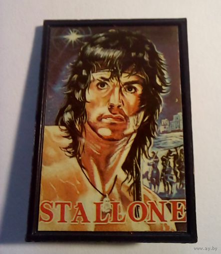 Значок STALLONE Цена снижена.