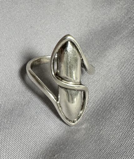 Кольцо серебряное 925 пробы. 20