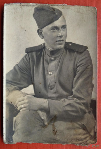 Фото солдата. 1945 г. 8х12 см