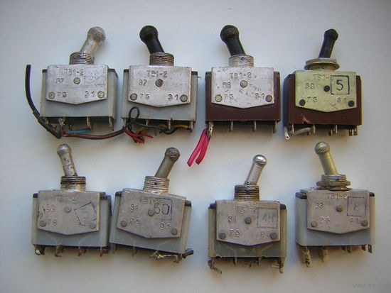 Тумблер ТВ1-2 цена за 1шт.