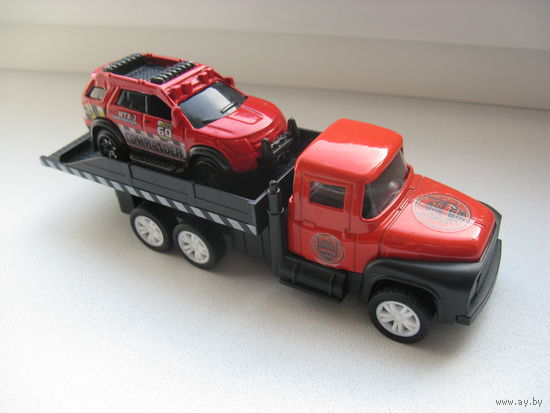 2 машинки коллекционных лотом