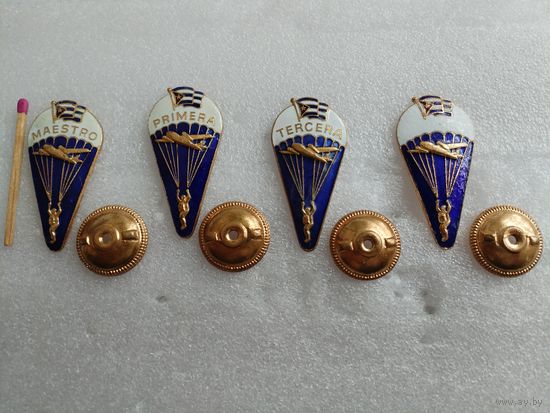 Комплект знаков Кубы. Парашютисты. тяжёлые, винтовые