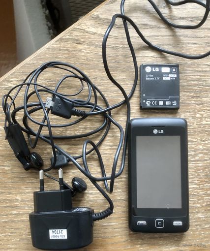 Сотовый телефон LG