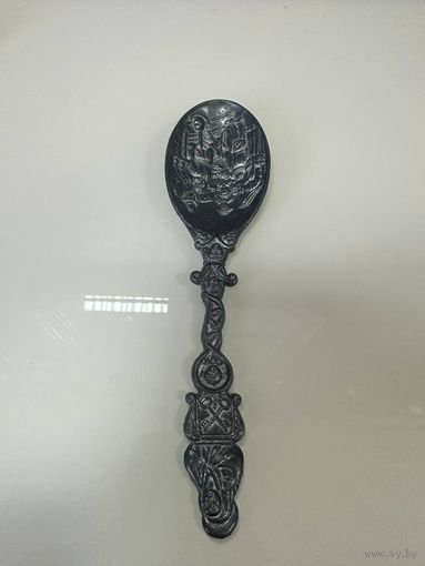 Ложка коллекционная оловянная. Европа много Лотов с рубля