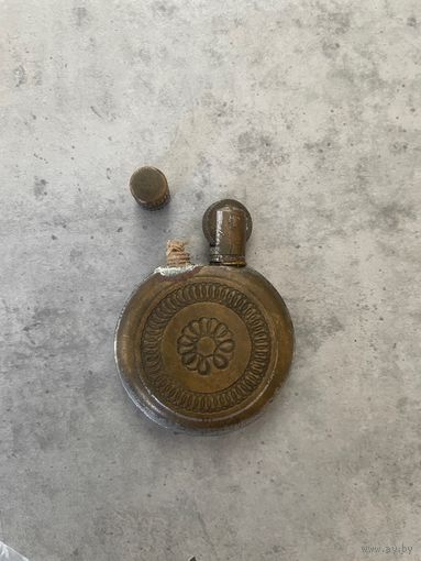 Винтажная бензиновая зажигалка