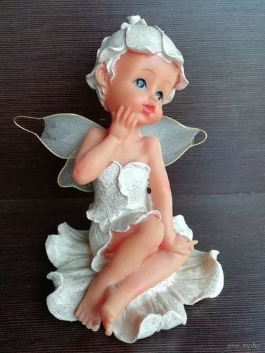 Фигурка декоративная