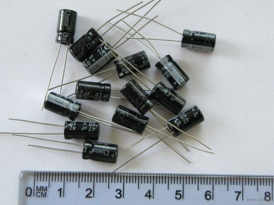 Конденсатор электролитический 47uF 50V