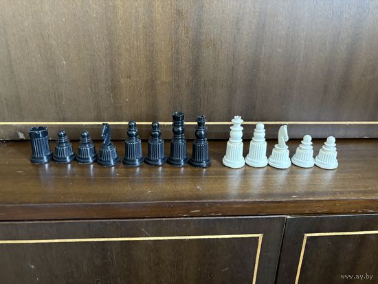 Шахматы из слоновой кости