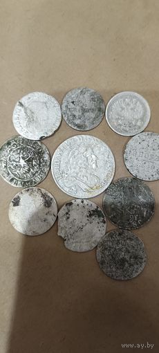 Лот из 10 монет с рубля.