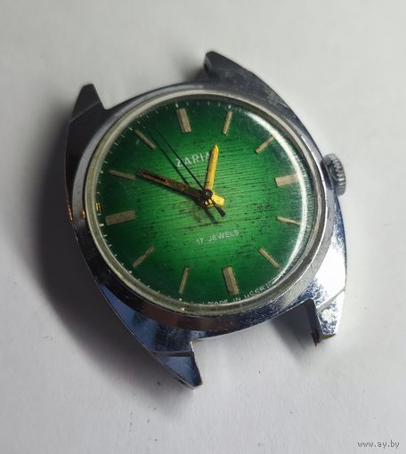 Часы Заря Средние. С рубля без МЦ. Всё с рубля без МЦ.