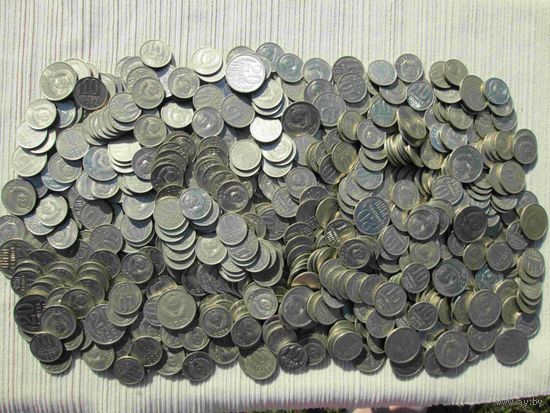 2 килограмма белых монет СССР заливные