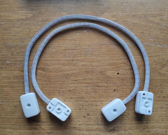 Контактные коробки соединенные проводом в оплётке 40см, 2 штуки с 1 рубля