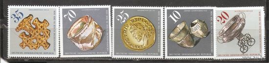 ФФ5 ГДР 1976 Археологические находки
