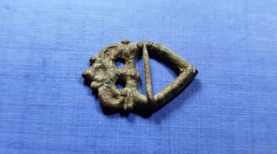 Пряжка малая, старинная.