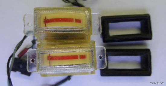 Индикаторы М476, СССР, пара, с декоративными рамками