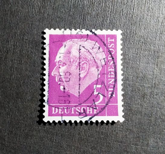Марка Германия 1954 год Теодор Хойс