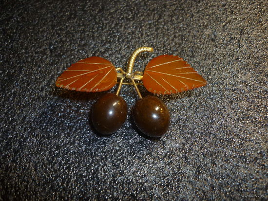 Редкая Янтарная Брошь СЛИВЫ 20-ые гг. Старая Германия Антик