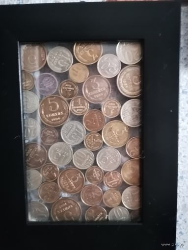 Картина из монет