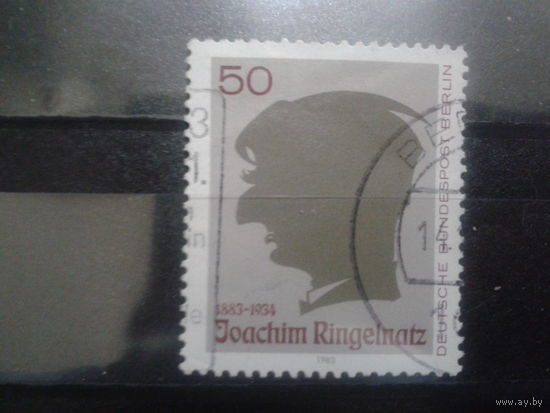 Берлин 1983 Художник и писатель Михель-1,0 евро гаш.