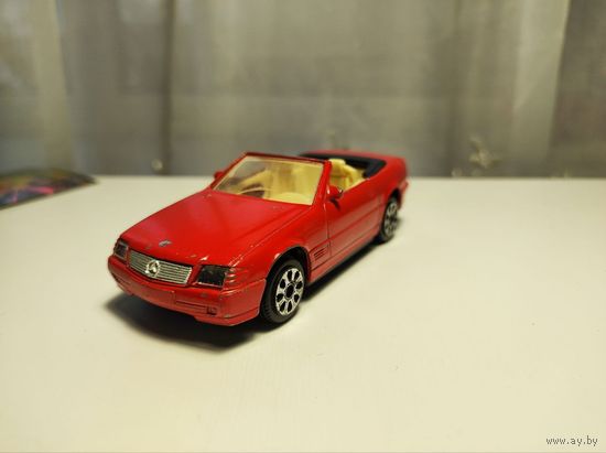 Mercedes 300 SL 1:43 Bburago Made in Italy машинка металлическая модель автомобиля Мерседес