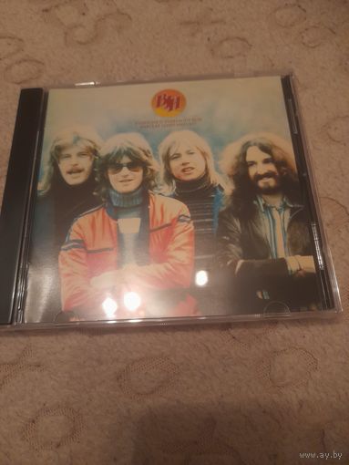 BARCLAY JAMES HARVEST " EVERYONE IS EVERYBODY ELSE" CD 1974/2003