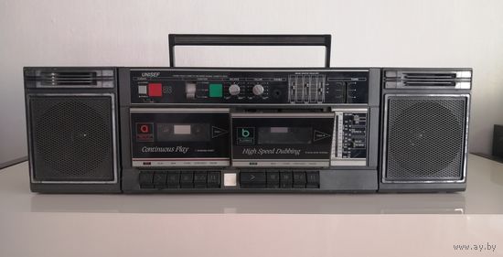 Магнитофон Unisef Япония двухкассетный