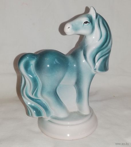 Статуэтка "Лошадь", винтаж, керамика, клеймо