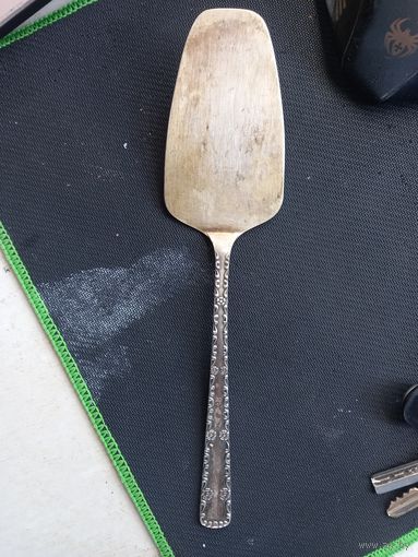 Лопатка для торта/кекса мельхиоровая.мельхиор, СССР