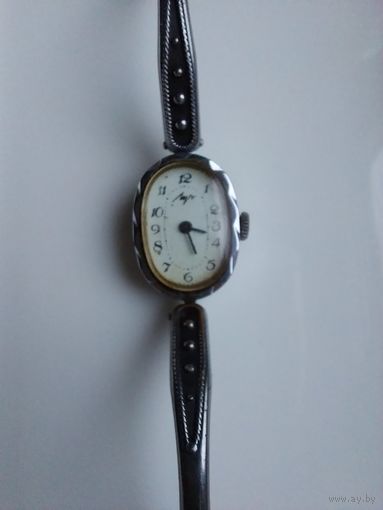 Часы Луч на ходу С Рубля.