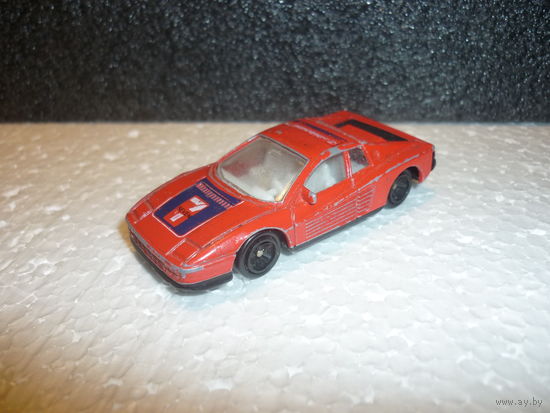Модель авто FERRARI TESTAROSSA. Старый Китай. масштаб 1:64