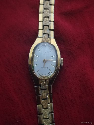 Часы "Луч" механика. Как новые. На ходу.